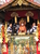 Всегда традиционна для праздника главная возглавляющая фестивальную процессию повозка, на которой сидит маленький мальчик – символ божества храма Ясака, который по верованию японцев и ниспослал освобо